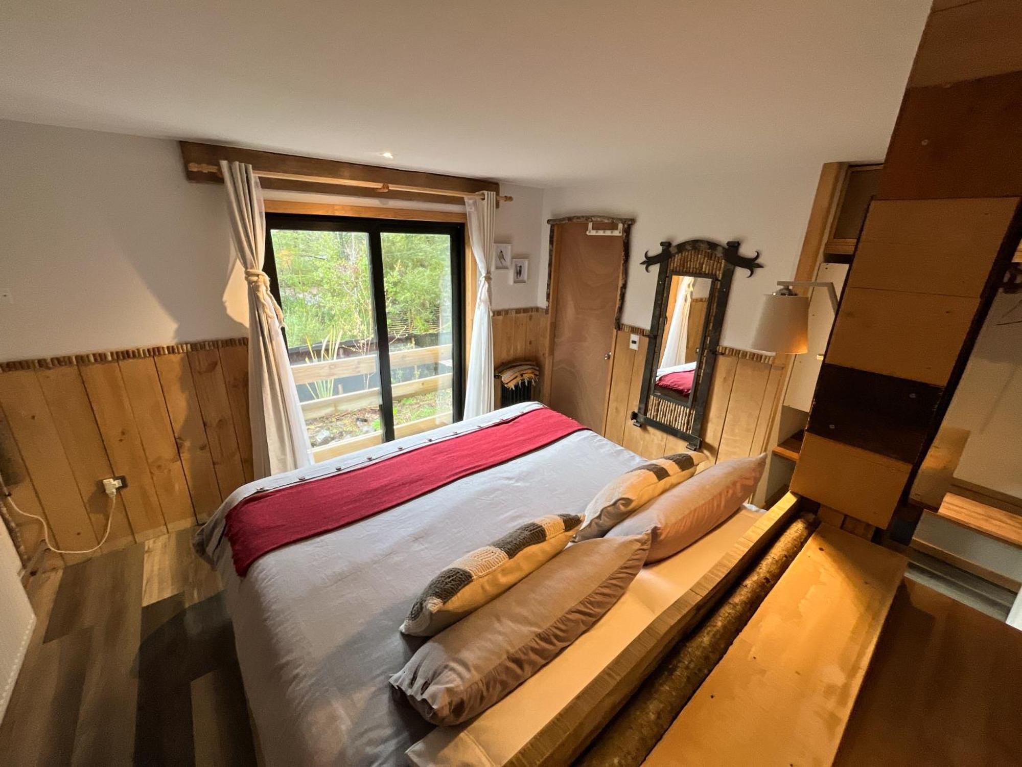לה אנסנדה La Colmena Eco Lodge מראה חיצוני תמונה