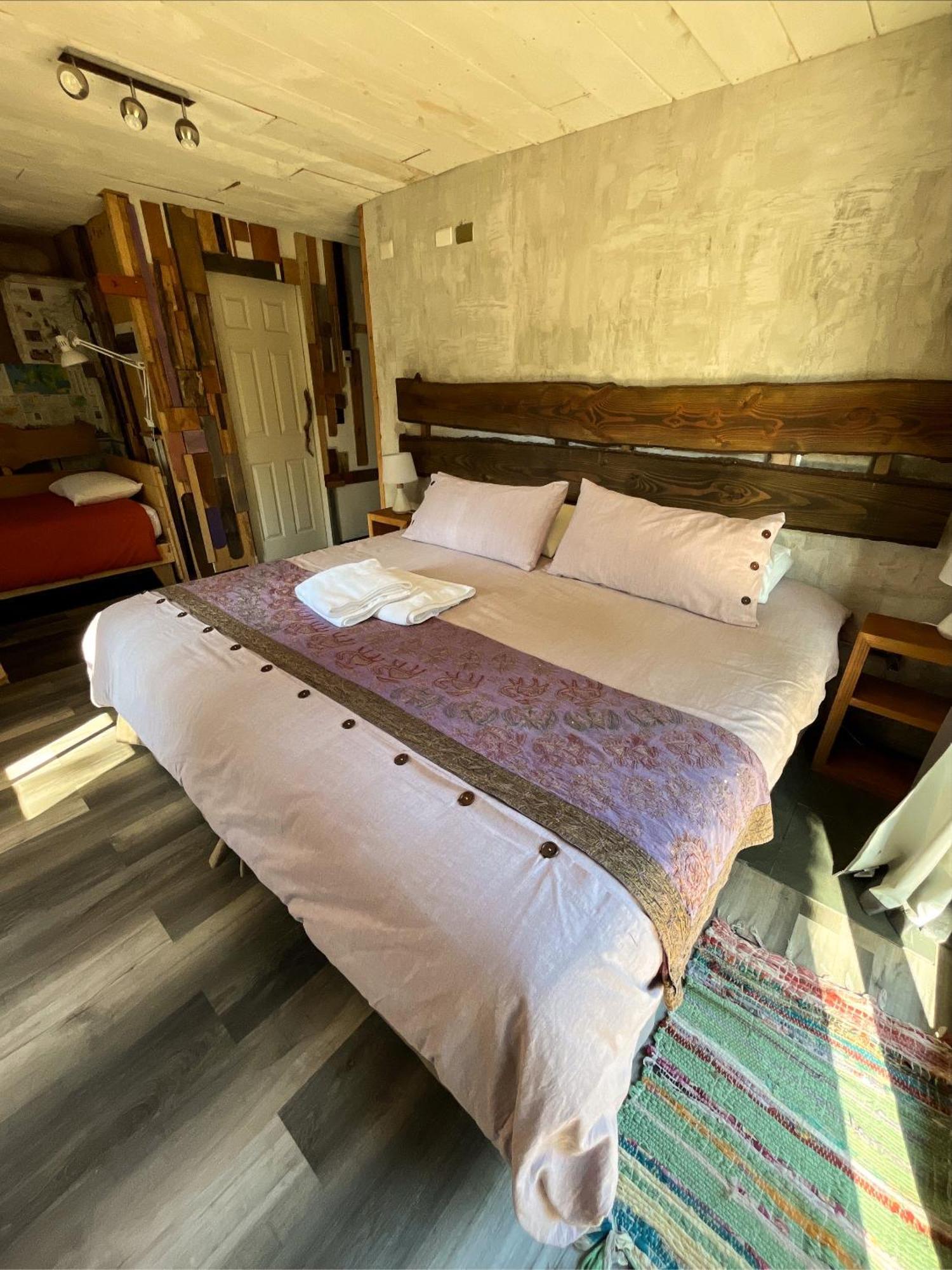 לה אנסנדה La Colmena Eco Lodge מראה חיצוני תמונה